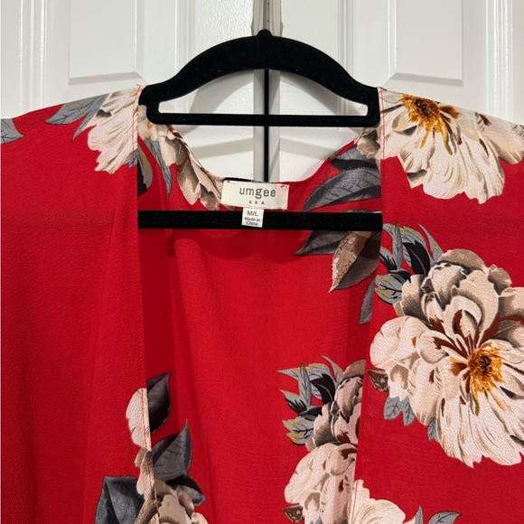 Red Floral Umgee Open Front Kimono Top - Boho with Fringe Tassels (Size M/L) - Picture 3 of 6